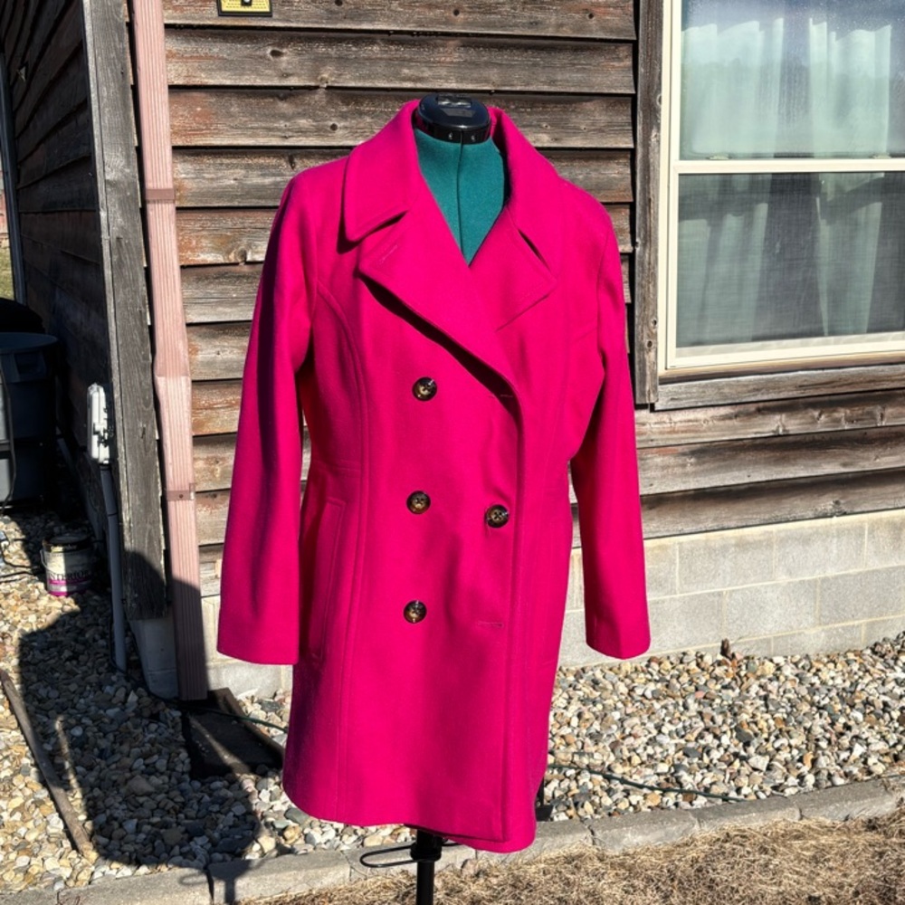 Women's Double-Breasted Pink Coat